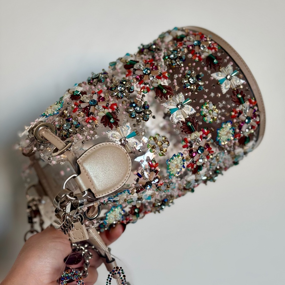 Christian Louboutin Marie Jane Bucket Bag - Picture 2 of 13